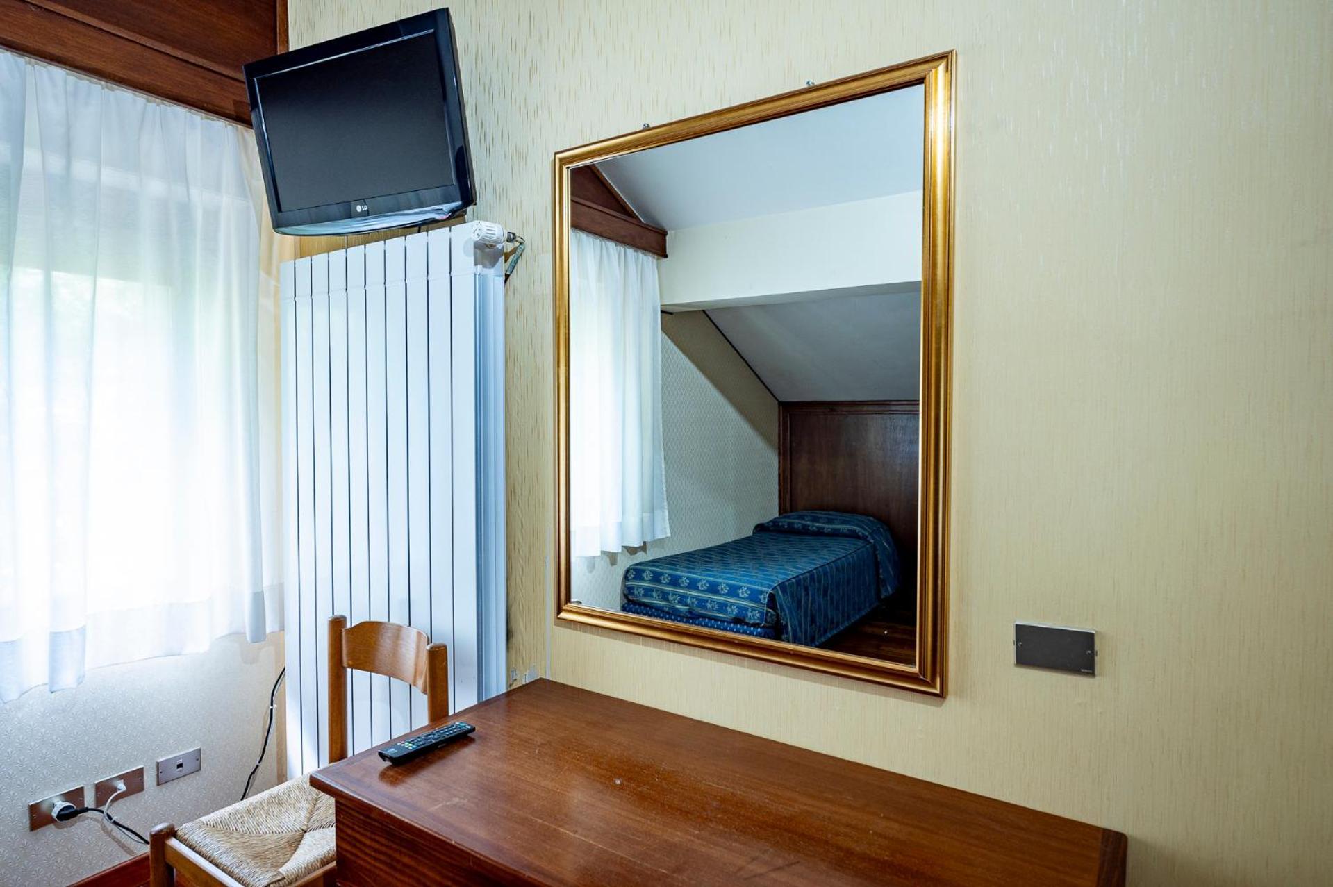 Hotel Corona & Spa Пескассероли Экстерьер фото