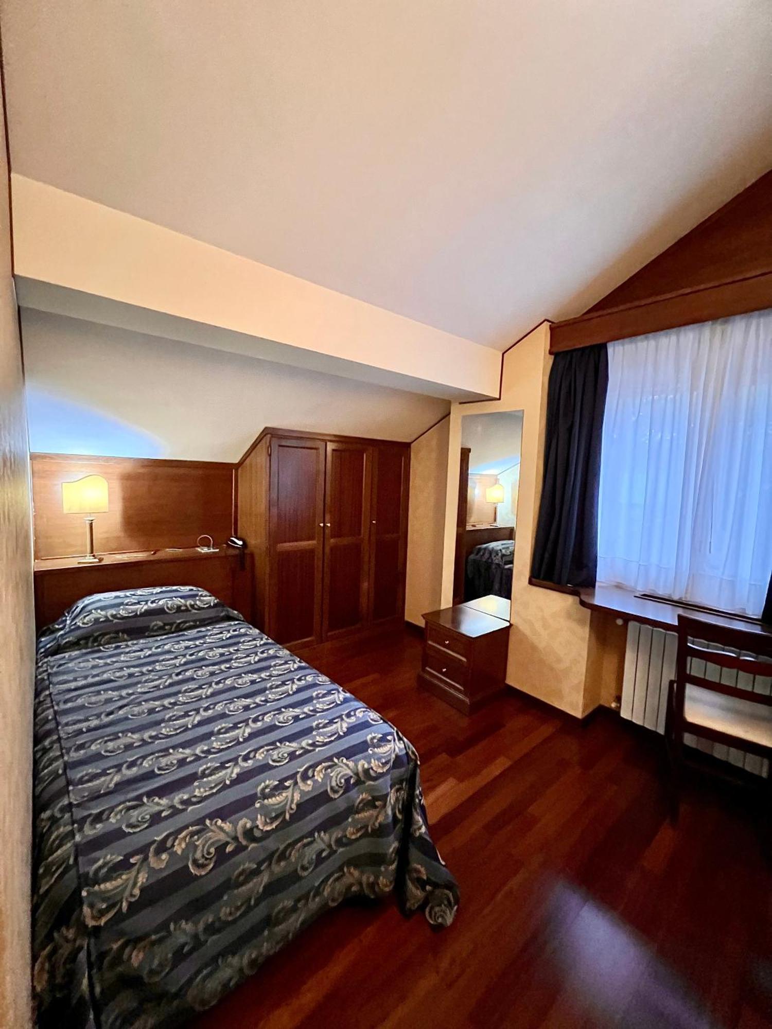 Hotel Corona & Spa Пескассероли Экстерьер фото