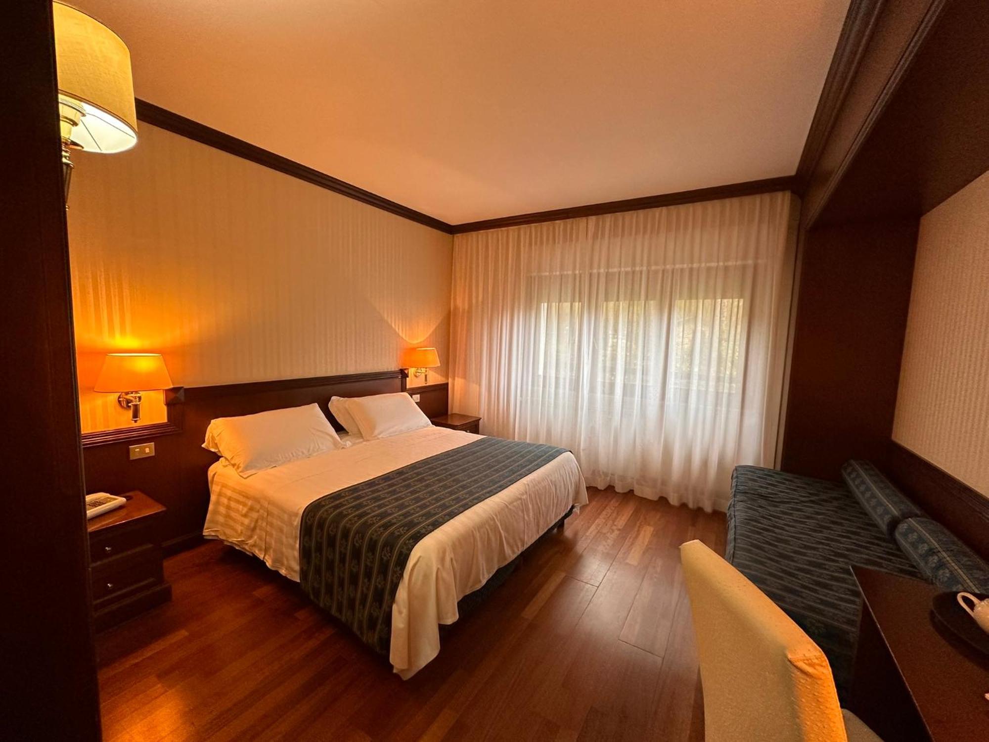 Hotel Corona & Spa Пескассероли Экстерьер фото
