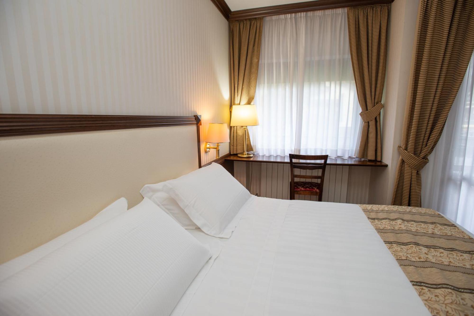 Hotel Corona & Spa Пескассероли Экстерьер фото